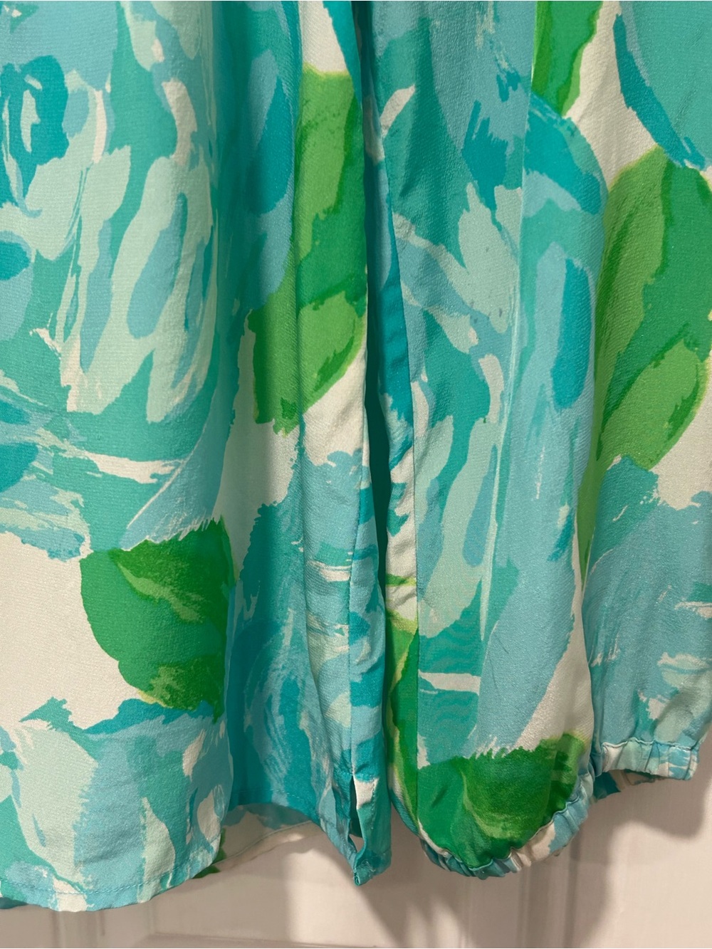 Lilly Pulitzer Elsa Silk Blouse Poolside Blue Floral Tunic Top 100% Silk Small - Picture 2 of 11